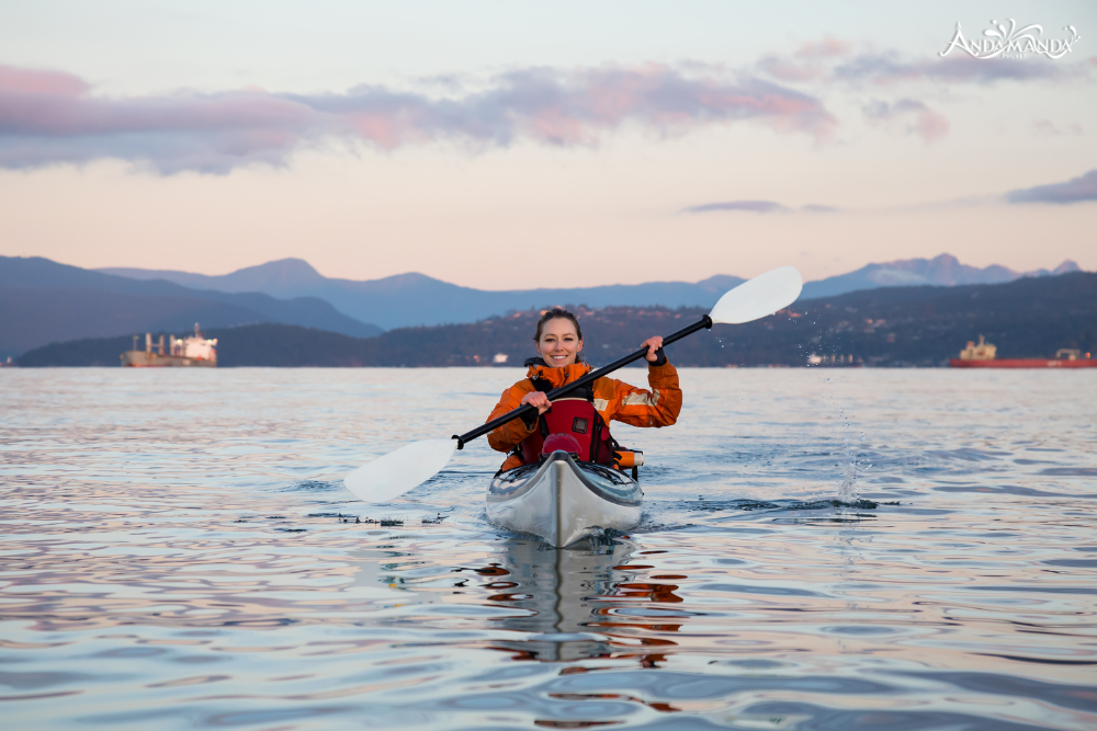 พายเรือคายัค