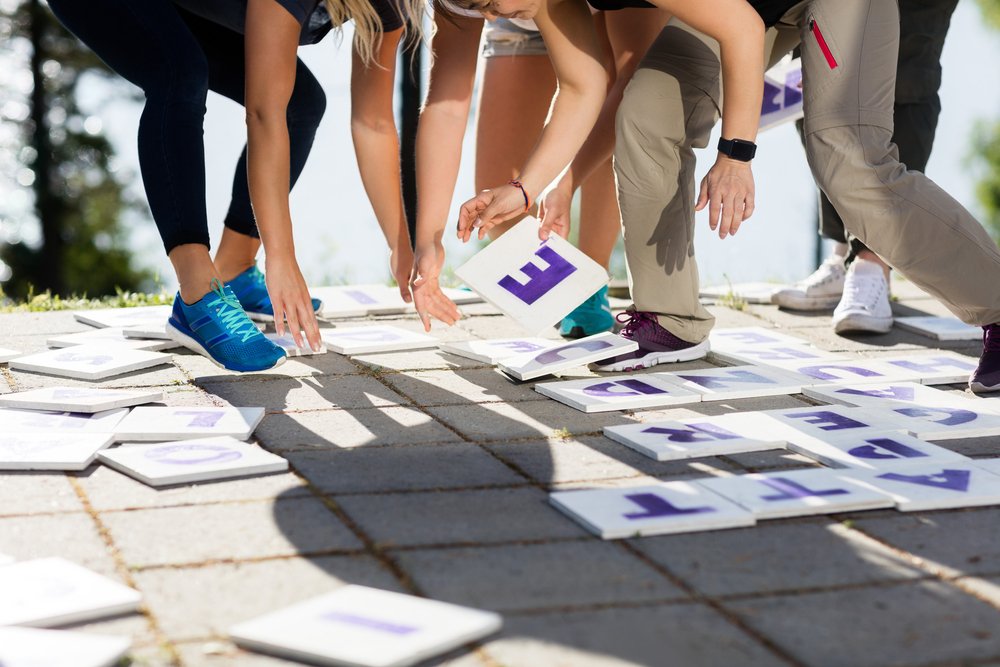 A team-building scavenger hunt puzzle challenge