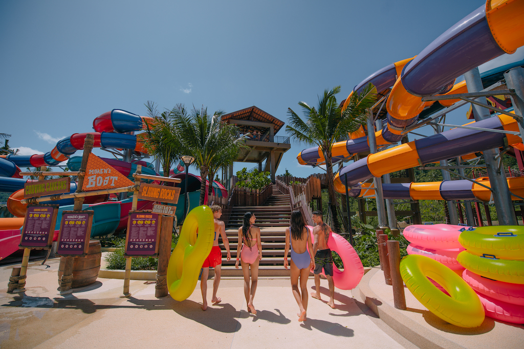 Overview of Andamanda Phuket water park