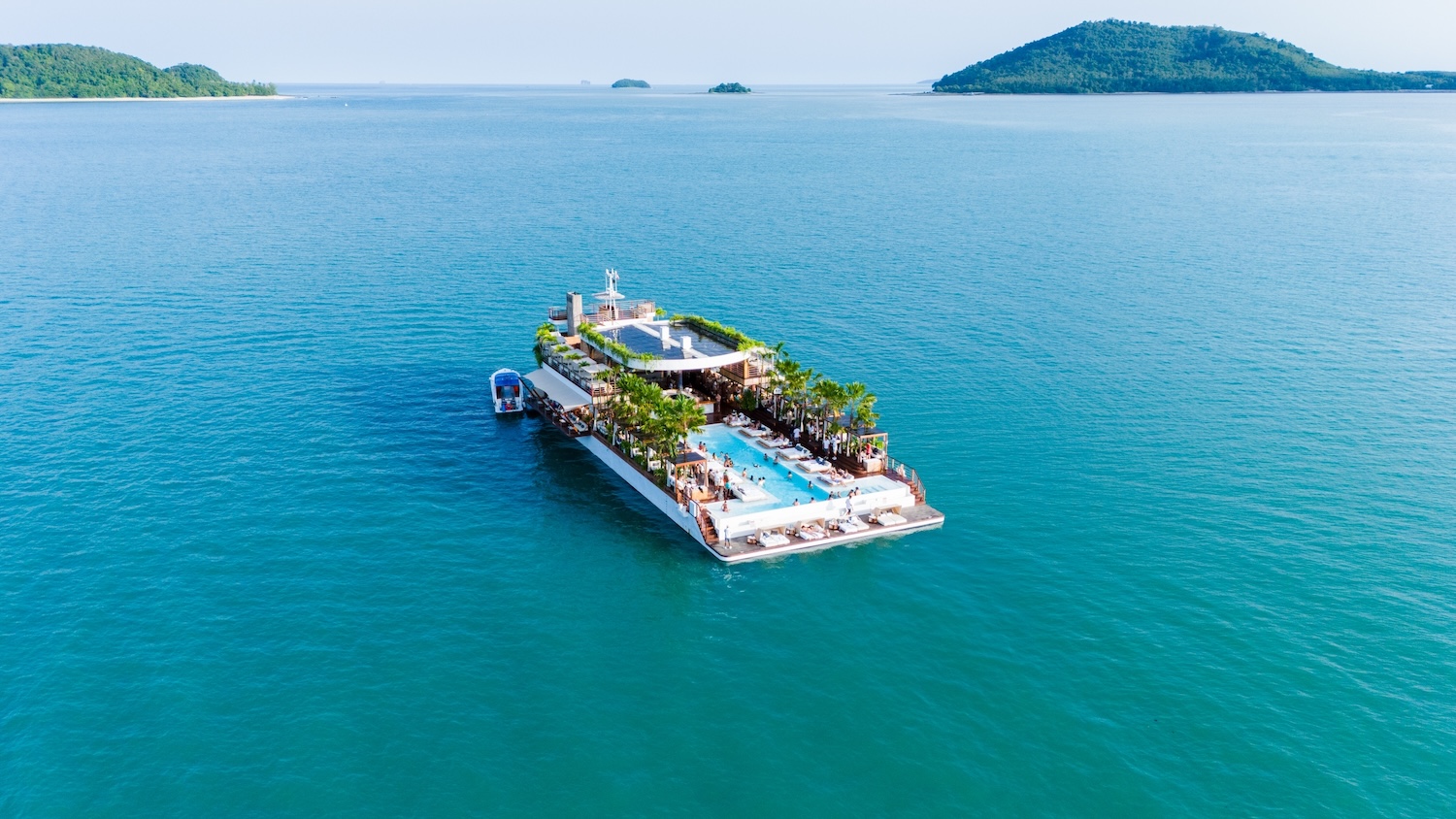 floating beach club in phuket