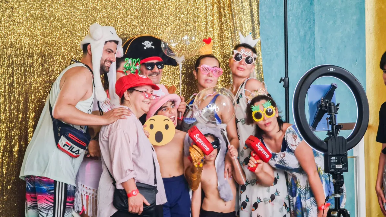 Celebrate in Style with Andamanda's Ultimate Birthday Party Experience Enjoy an unforgettable birthday celebration at Andamanda Phuket, featuring thrilling rides, tropical vibes, and endless fun for all ages