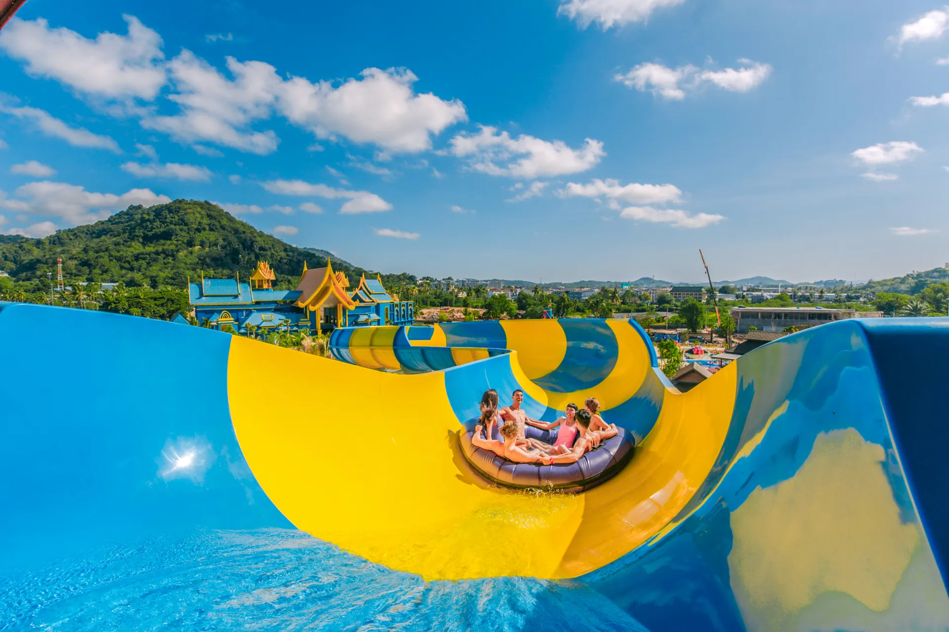 Exciting Family Things To Do in Phuket, Thailand