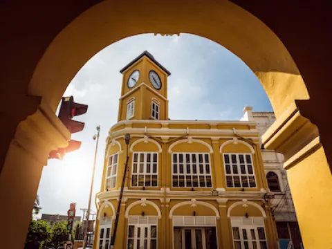 andamanda-phuket-waterslide-old-town andamanda-phuket-waterslide-old-town